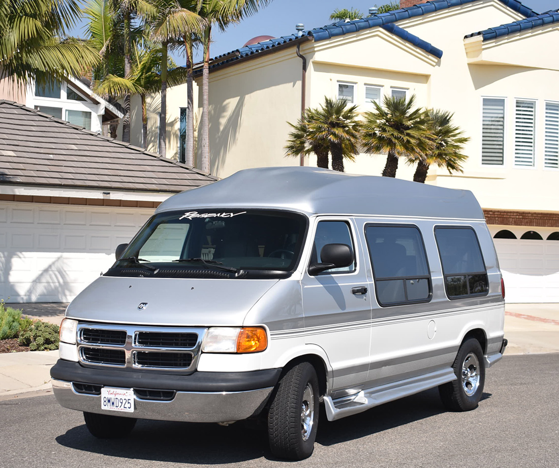 Dodge regency sale van